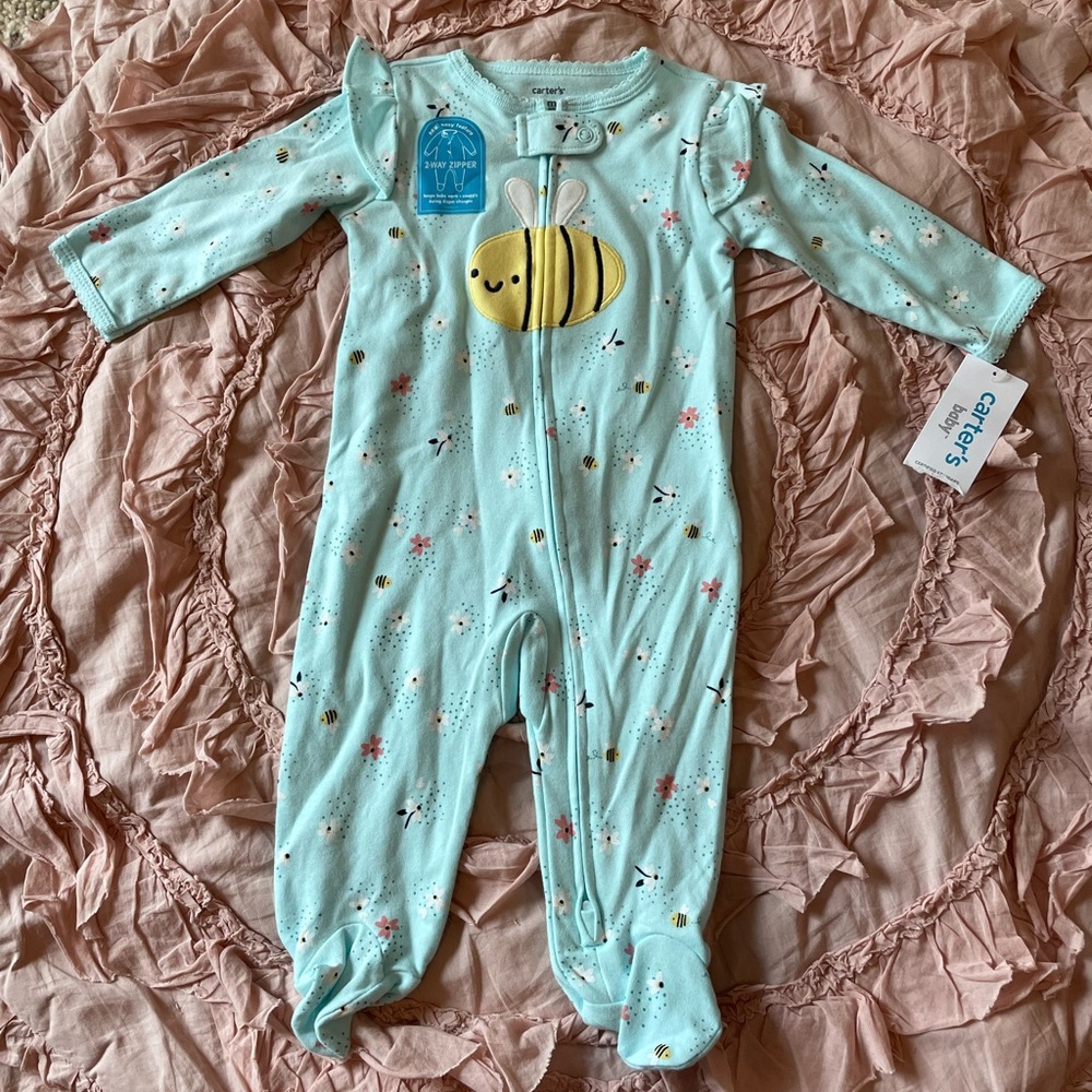 Carter’s Bee Sleeper